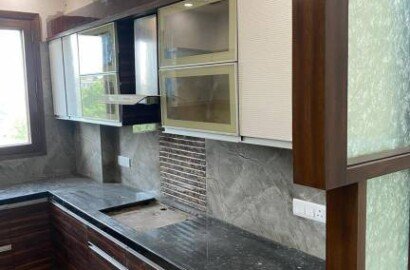 4 BHK Floor