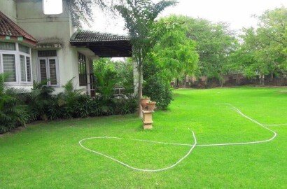 2 Bedroom, Farm House