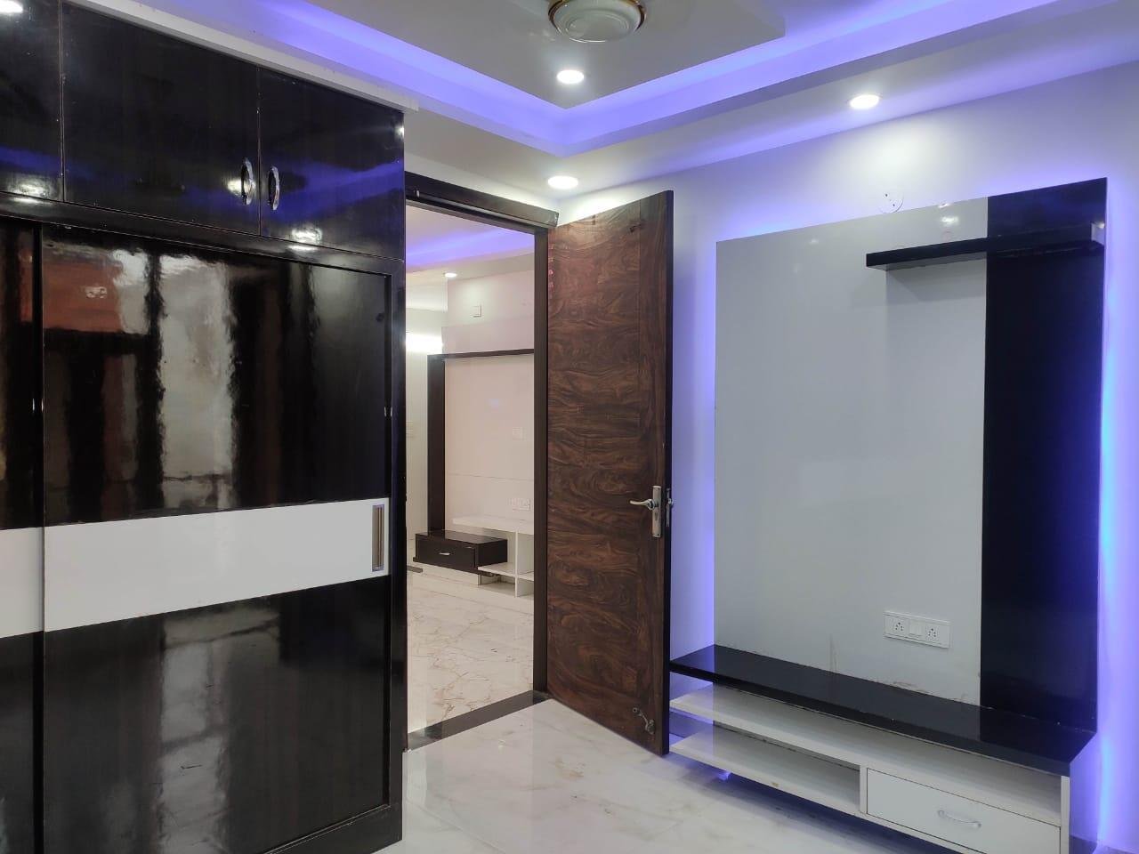 3 BHK, Builder Floor