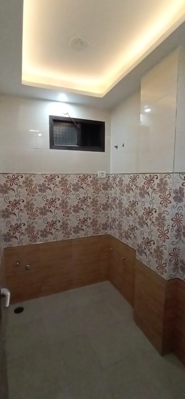 3 BHK, Builder Floor (700 sq.ft.)